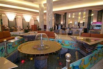 Hotel Airport Marriott 4*